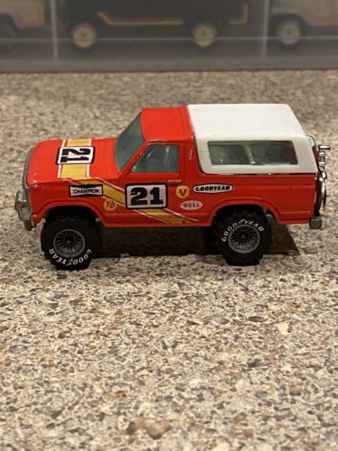 Hot Wheels Gray Real Riders 1983 Ford Bronco 4-Wheeler - Picture 1 of 5