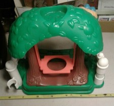 Little People Tree Swing w/White Fence and Bird Nest Excellent Condition 