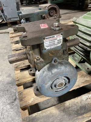 Morse 30RW Gear Reducer Gearbox 8.09 HP 1750 RPM 05 Ratio Borg