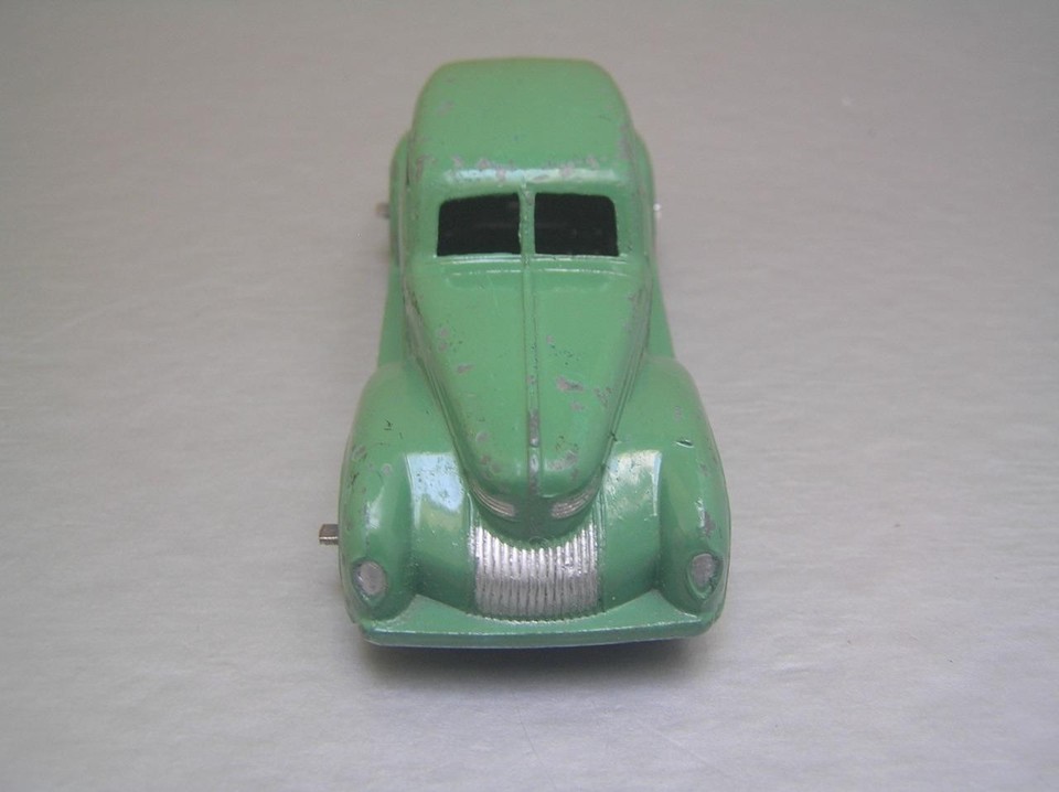 Dinky Toys 39E Chrysler Royal Sedan Grise - Miniature Métal Angleterre