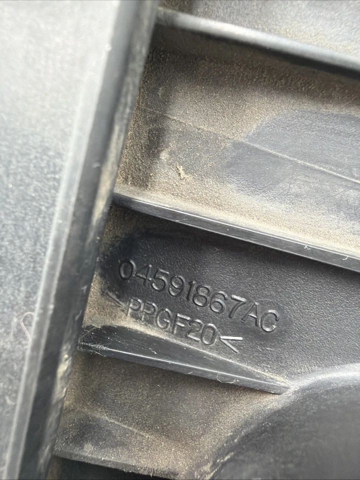 Cubierta superior del filtro de aire Chrysler 300 2005-2010 04591867ac OEMB228-02 Foto 4 de 4