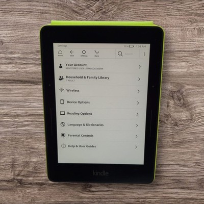 Amazon Kindle EReader mit Origami Schutzhuelle in Gruen Gebraucht  Top