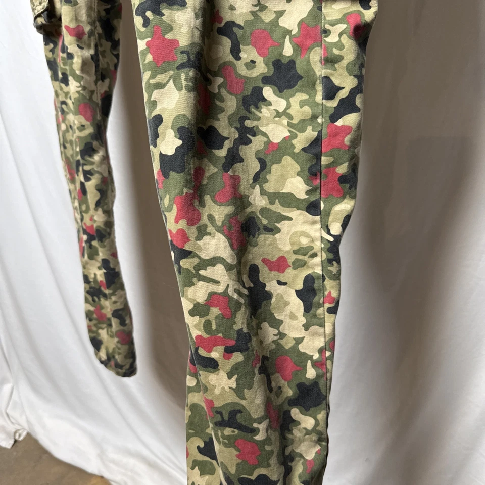 Calça Jordan Craig camuflada frente plana tamanho 40x32 verde vermelha preta RN# 79771 - Imagem 4 de 4