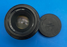 Sony E-Mount Lens FE 1.8/50 SEL50F18F 0.45m/1.48ft 49mm