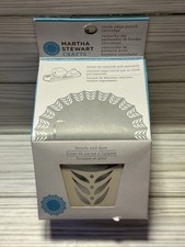 Martha Stewart Crafts Circle Edge Punch FRONDS AND DOTS Scrapbooking Cartidge