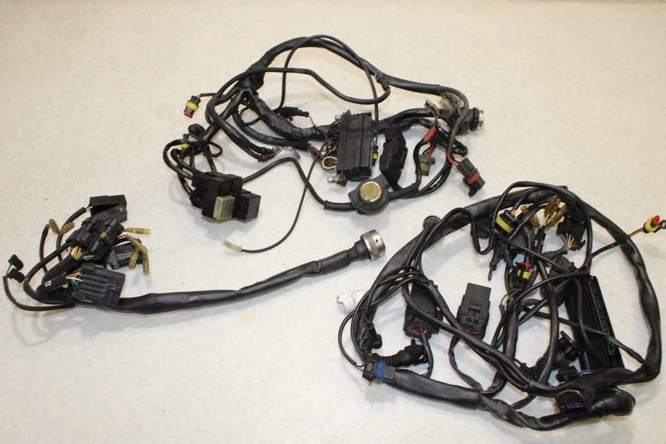 DUCATI 996 FULL OEM WIRING HARNESS LOOM SOLENOID 748 S 748 R 996 S - Image 2 of 2