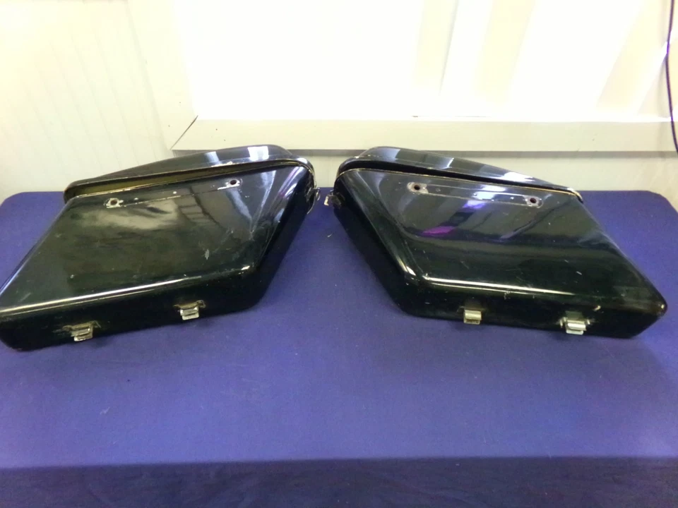 HARLEY DAVIDSON SHOVELHEAD SADDLE BAGS  90922-63C 90923-63C - Image 2 of 4