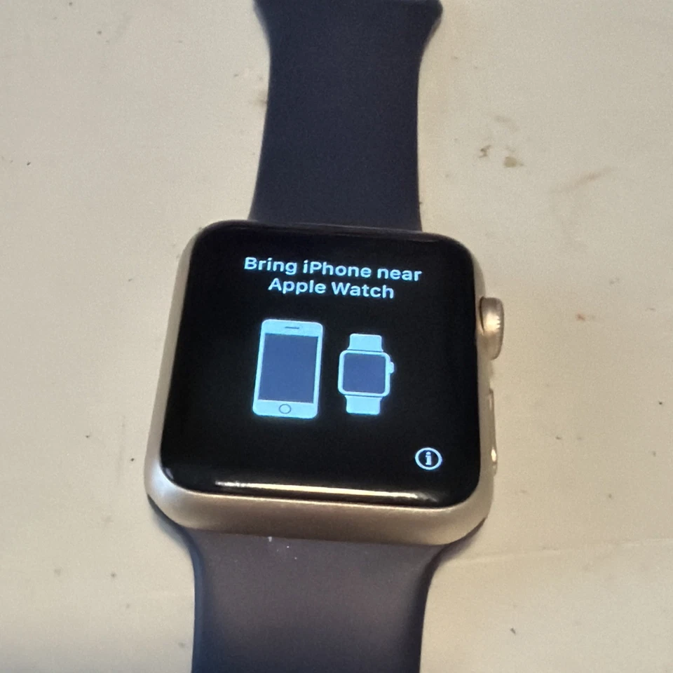 Apple Watch 1st gen 42mm Rose Gold Aluminum 7000 Series - ready to pair! - Image 4 of 4