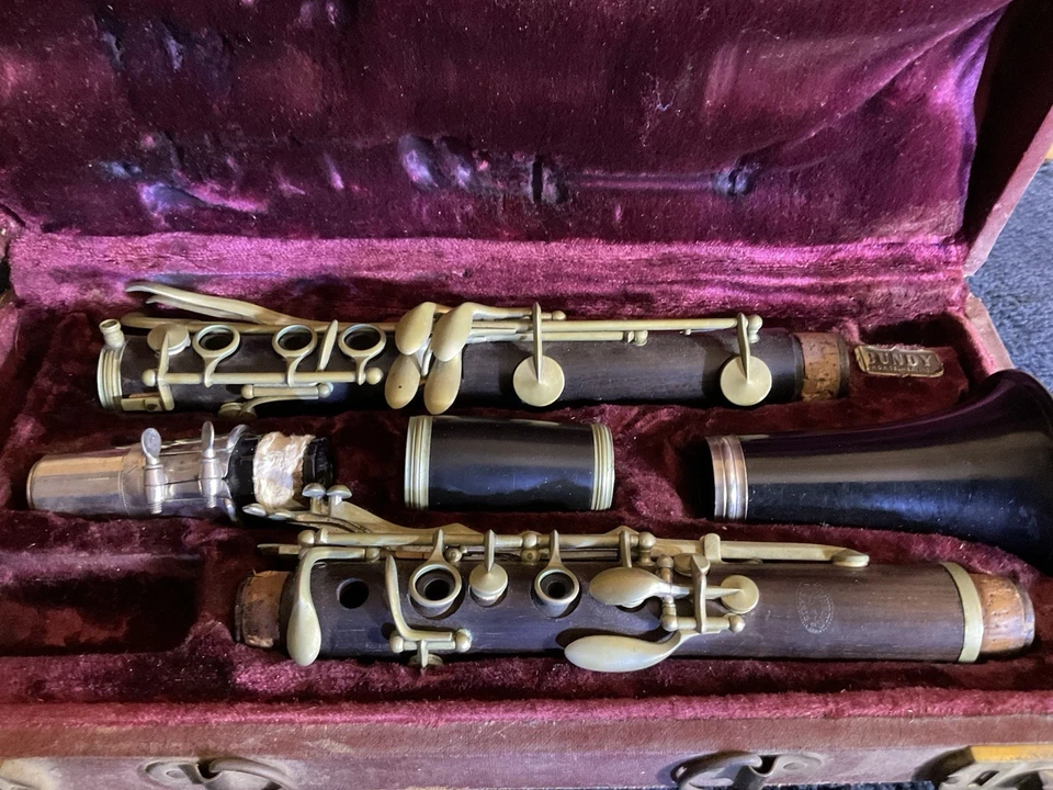 Clarinete de madera Triebert antiguo raro - Brevete Paris madera sin probar Foto 2 de 4