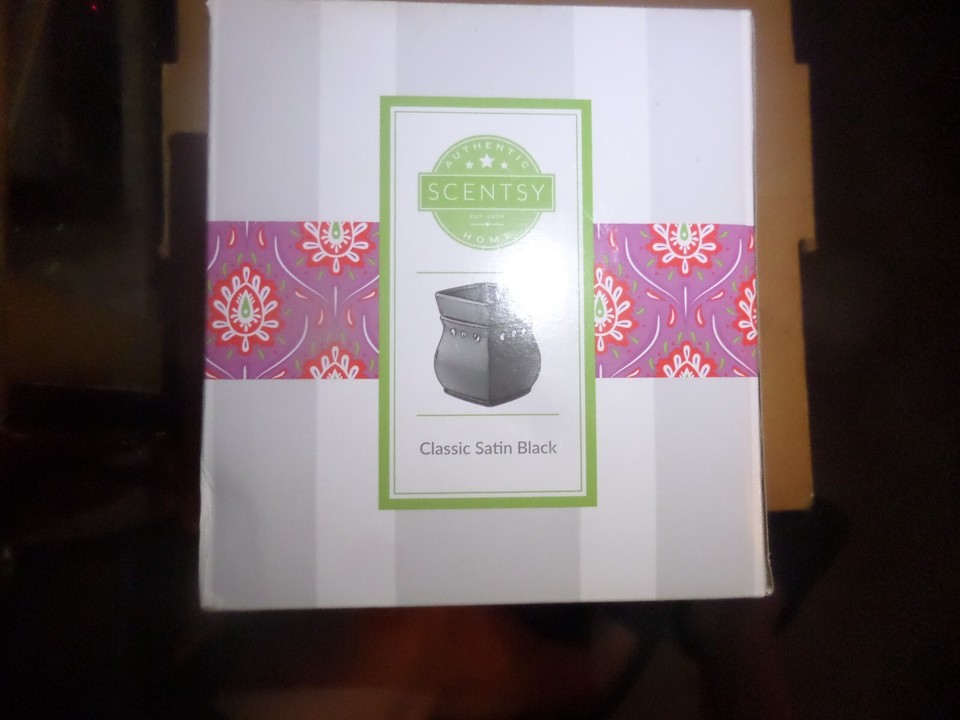 Scentsy Classic Curve Satin Black Full Size Warmer, Nightlight Brand New in Box | eBay