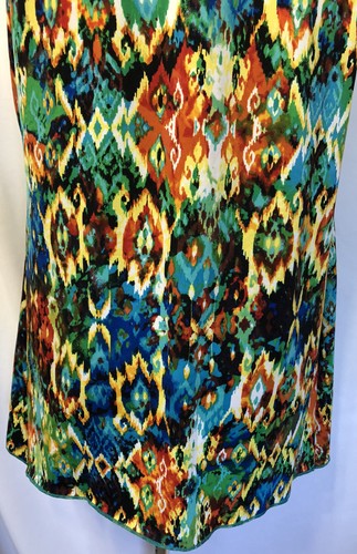 AMERICAN CITY WEAR SZ XL Multi Colored Sleeveless Scoop Neck Shark bite Hem Top - Picture 9 of 12