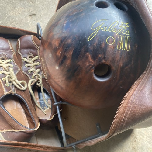 Bowling Ball Galaxie 300 Amber Marble Swirl Used 14lbs LH Vintage EIWZE152 Shoes - 第 2/6 張圖片