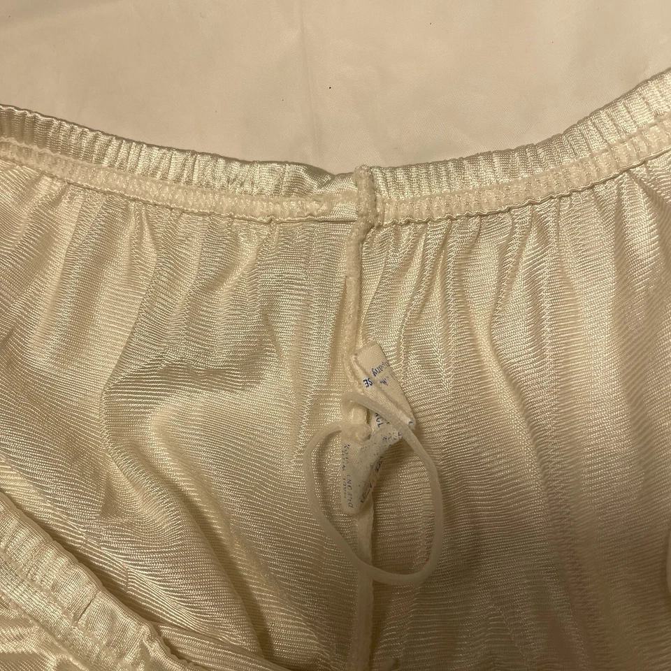 Juego de pijama grande vintage Vanity Fair azul claro sedoso vintage nailon EE. UU. talla M Foto 4 de 4