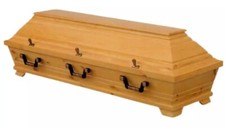 Sarg Erdbestattung Kiefer Honigton lackiert Lieferung Im Umkreis 200km möglich