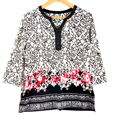 JM Collection Top Shirt Women's Size P/XL Black White Floral Studded Pullover