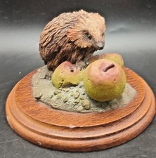 Country Artists CA 168 ‘Hedgehog’ Figurine – 9cm Tall, Wood Plinth, Vintage