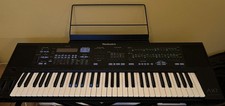 Technics SX-AX7 Synthesizer Keyboard (Complete & Excellent condition)