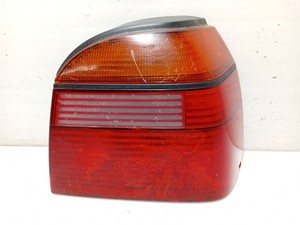 1H6945112E HECKLEUCHTE RECHTS / 2132211 FÜR VOLKSWAGEN GOLF III BERLINA 1H1 *