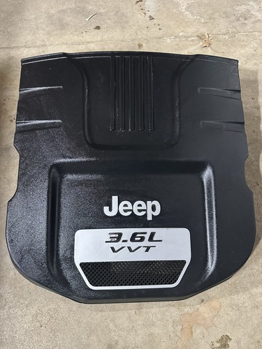 2012-2018 Jeep Wrangler JK JKU 3.6L V6 Engine Cover OEM Mopar 04861821AB