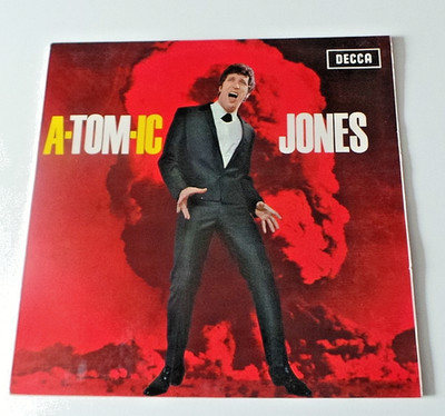 Tom Jones    A-Tom-Ic Jones (LP D 1966 Decca)
