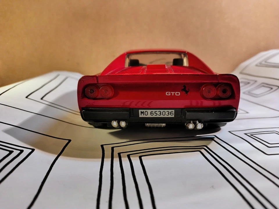 Modellino Auto Ferrari GTO 1984 Polistil 1/16 Vintage DieCast - Nera  - Immagine 3 di 4