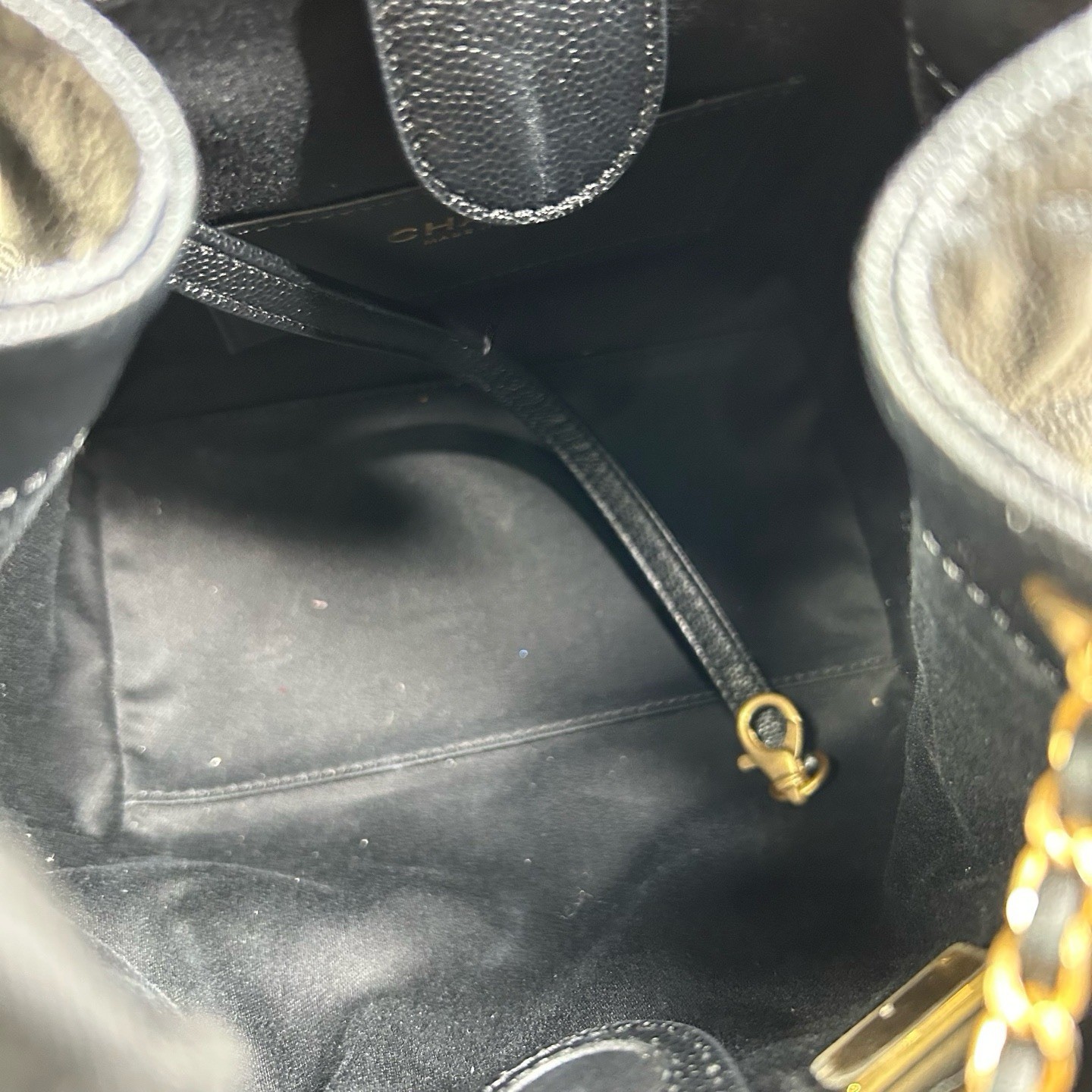 Authentic Pre-owned CHANEL Black Caviar 25 Bag Medium Backpack image 6