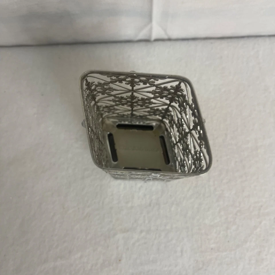 Bath & Body Works Snowflakes Foaming Soap Holder Silver - Image 3 of 4