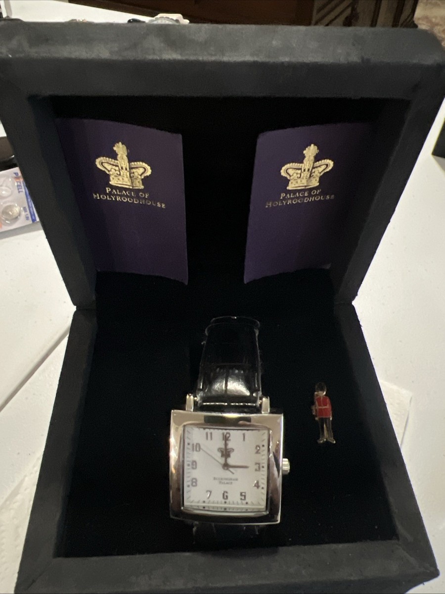 Buckingham Palace Watch View 2