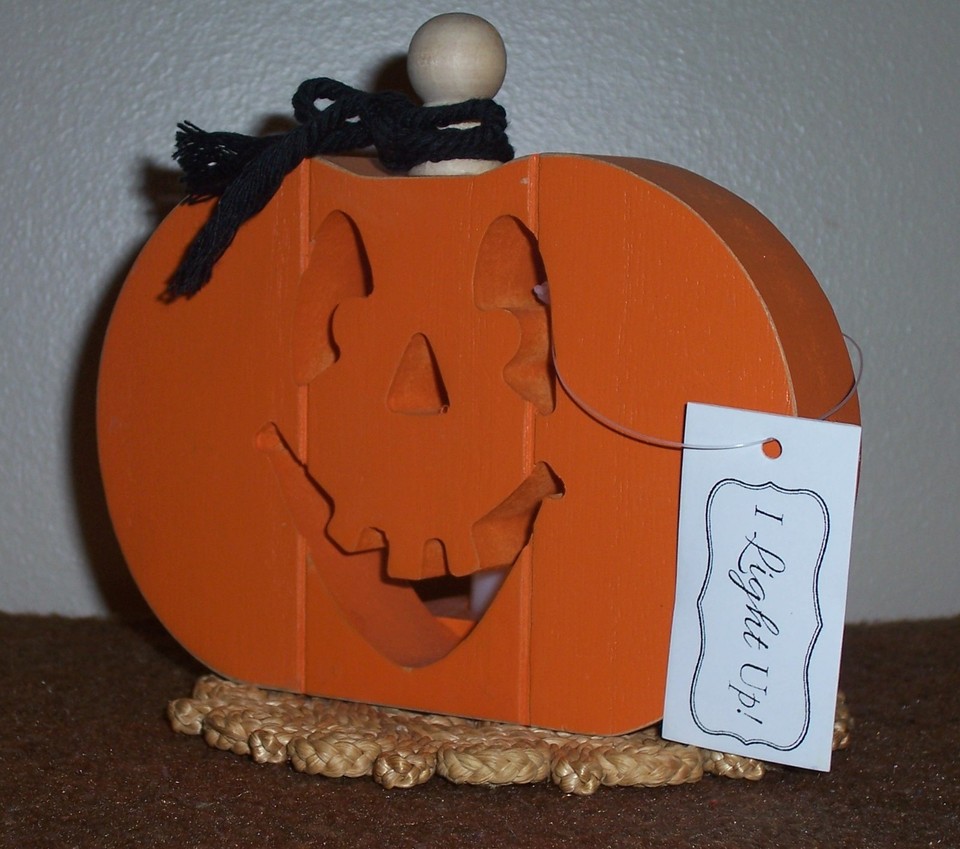 YOUNG'S INC. Halloween Decor Small Wood Carved Pumpkin with LED Light