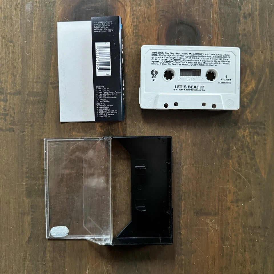 LET’S BEAT IT ‘84 Cassette Tape To Fight Leukemia & Cancer Michael Jackson Works Foto 4 de 4