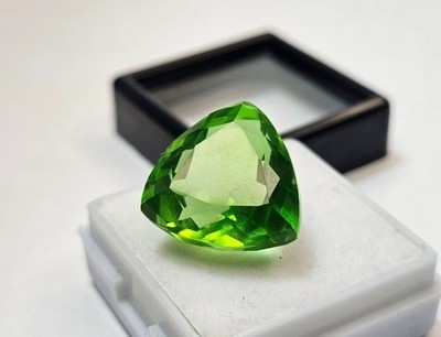 Natural Stunning Peridot Green Trillion Cut 14-15Ct EGL Certified Loose Gemstone