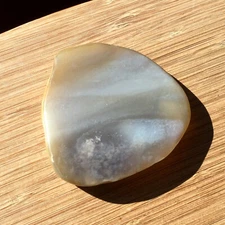 Agate Geode Rock Slice Polished End Cut Display Stone Gray Crystal Cloud Banding