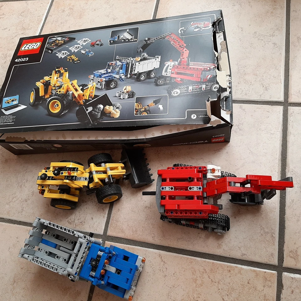 LEGO Technic 42023 Construction Crew, foto 1 di 4