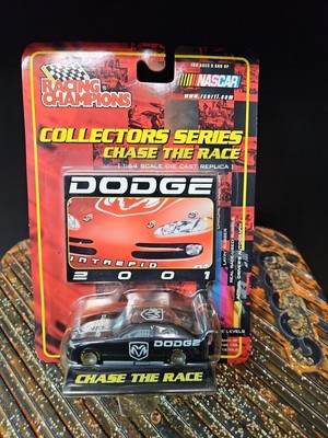Rare 2001 Dodge chase the race 1:64 All Black Test, Car Collector Series