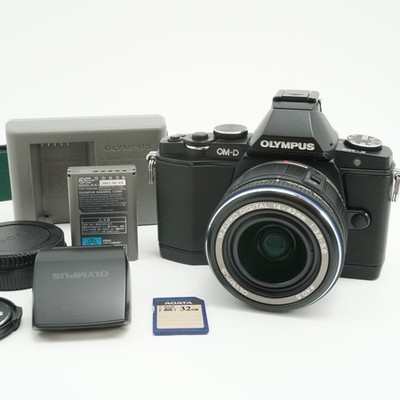 Olympus OM-D E-M5 Black + M.Zuiko 14-42mm Lens, Flash, Battery, Charger Japan