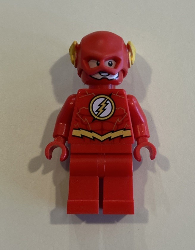 shin様 LEGO The Flash Minifigure Sh473 Gold Outlines on Chest DC Super