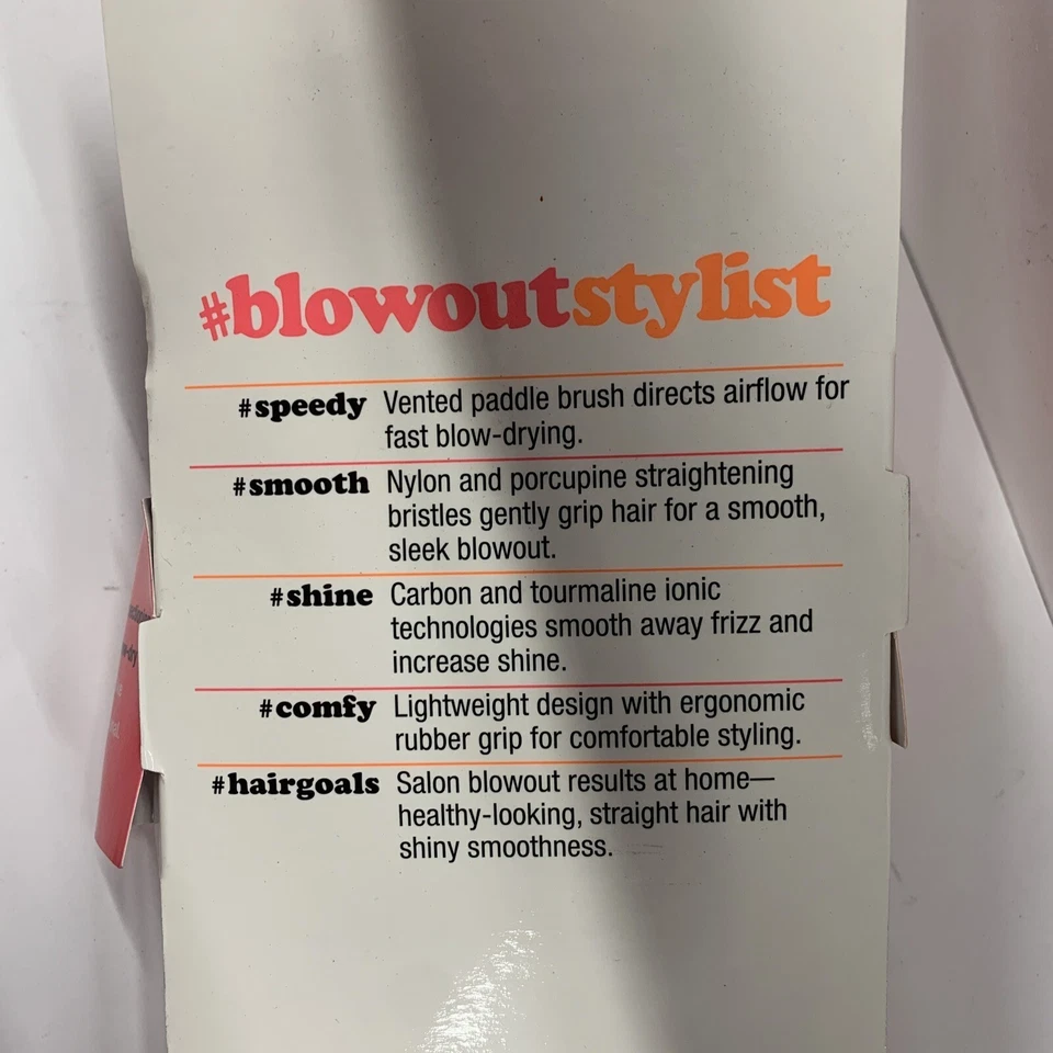 Cepillo de pelo ventilado Blowout Stylist con cerdas voluminizadoras y 2 clips Foto 4 de 4