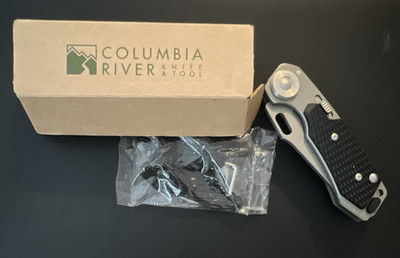 CRKT HAWK D.O.G 4514 Rare Discontinued Pocket Knife With Rare Extra Grips New