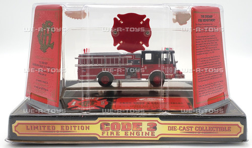 Code 3 Collectibles City of Chicago Die Cast Fire Engine 109 Ltd Ed #12316 - Picture 3 of 8