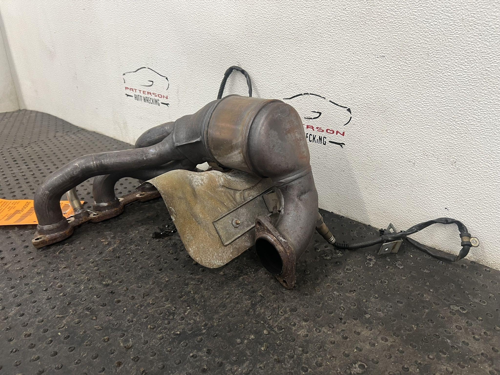 2002 MASERATI SPYDER 4.2 RIGHT DRIVER SIDE EXHAUST MANIFOLD