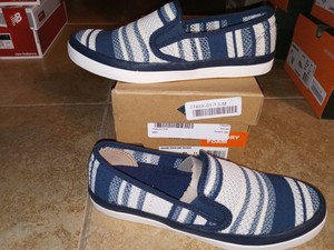 sperry seaside knit sneaker
