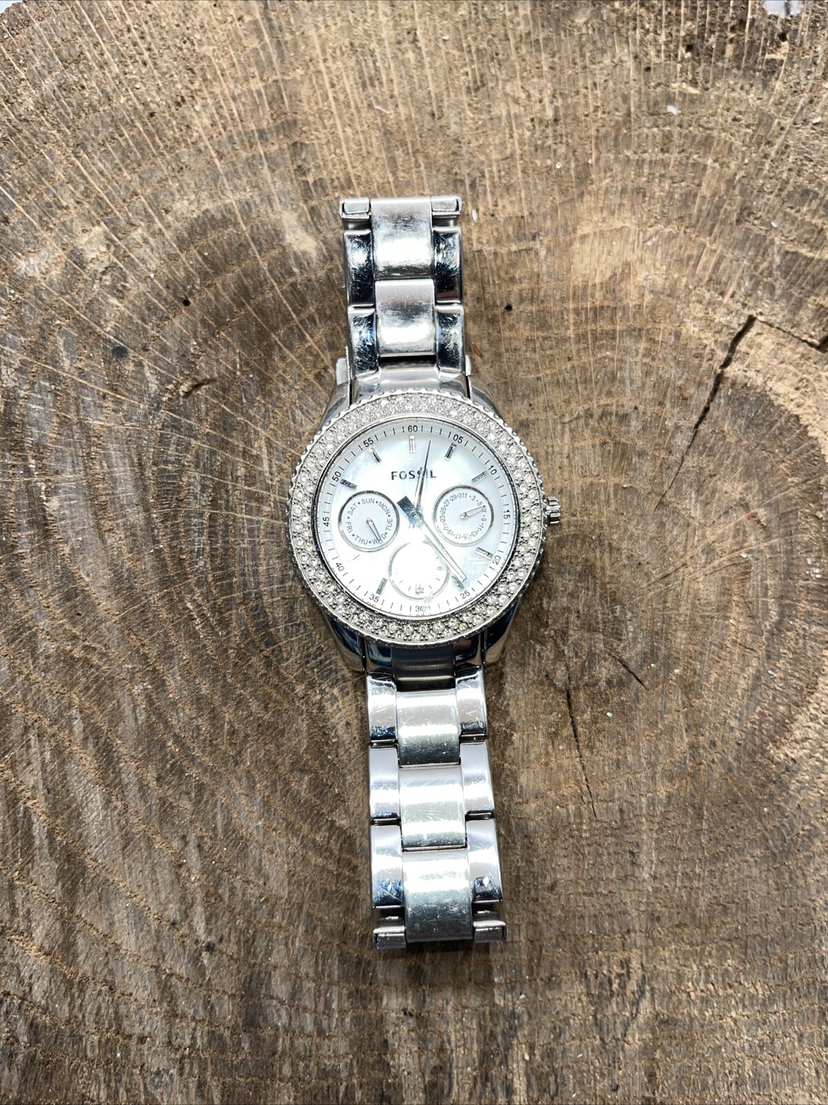 Women's Fossil Watch  Silver Stainless Steel Analog Dial Quartz