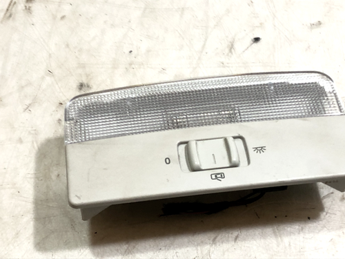 SKODA CITIGO SE 2014 FRONT ROOF INTERIOR COURTESY LIGHT LAMP 6Q0947105M /2011-ON - Picture 2 of 7