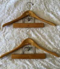 Vintage Setwell Hangers Men  s Suit Womens Pant Suit Wooden Hangers 18  -2 USA