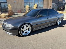 2000 BMW 740iL very clean with low miles