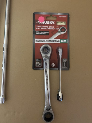 #ad Husky HQRRW2PCMM 2 Piece Quad Drive Reversible Ratcheting Wrench Set Metric $37.99