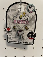 Justice Snoopy Earrings  Necklace Set New 8.00