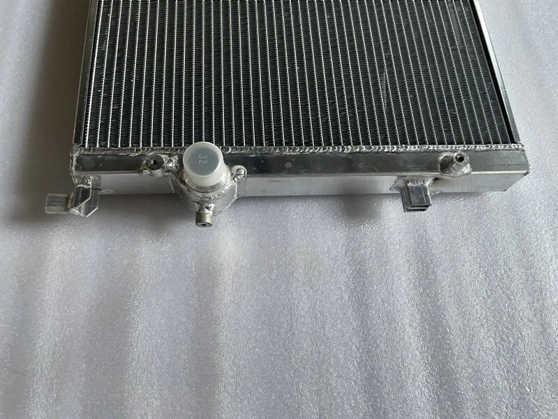 Fit Audi A3 RS3 8P, TT RS Quattro 8J 2.5L TFSI 2010-2013 ALUMINUM RADIATOR - Image 4 of 4