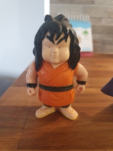 Dragon Ball Figurine Yajirobé Diorama Cuisine - 21cm - Jeux & Jouets