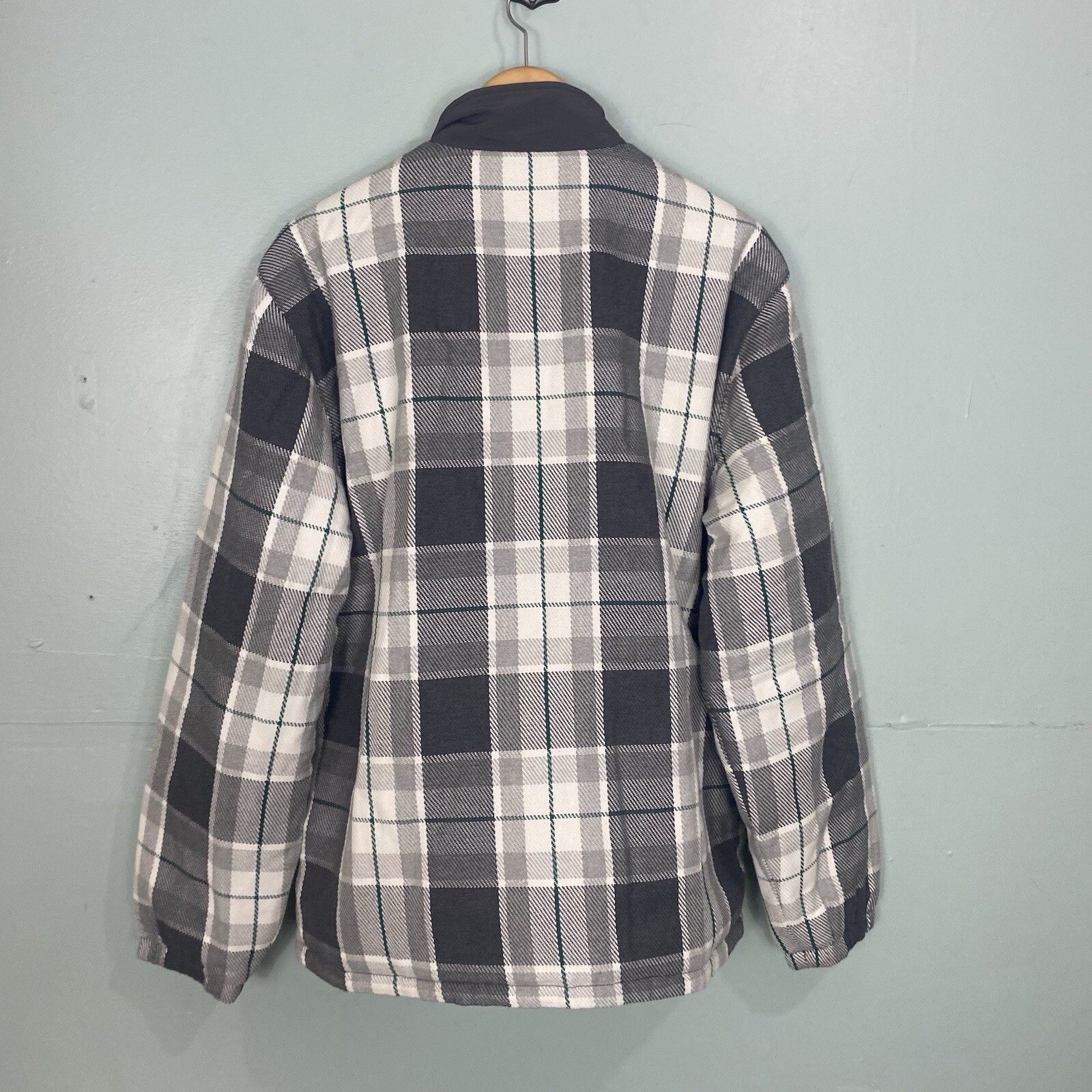 Outerknown Evolution Plaid Reversible Blanket Jac… - image 4